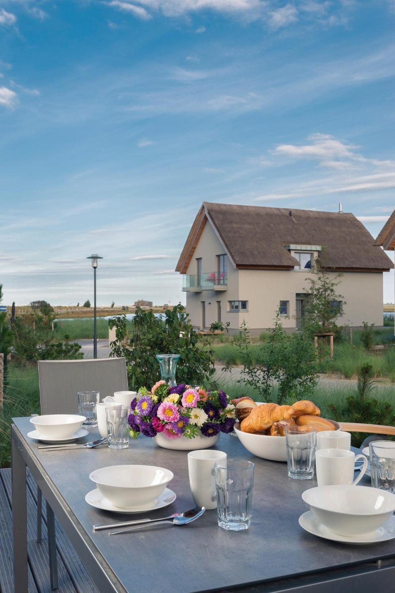 Ostsee - Reetdachhaus Nr 36 "Warder" Im Strand Resort Heiligenhafen Εξωτερικό φωτογραφία