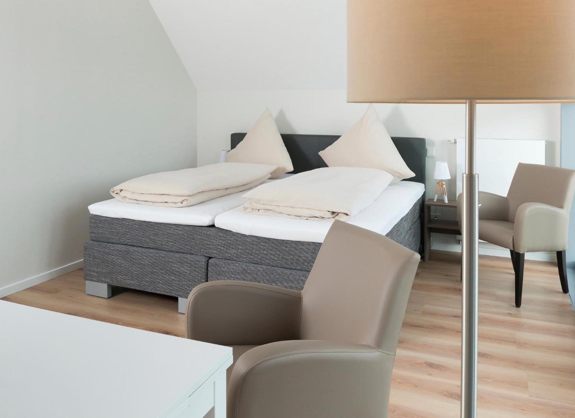 Ostsee - Reetdachhaus Nr 36 "Warder" Im Strand Resort Heiligenhafen Εξωτερικό φωτογραφία