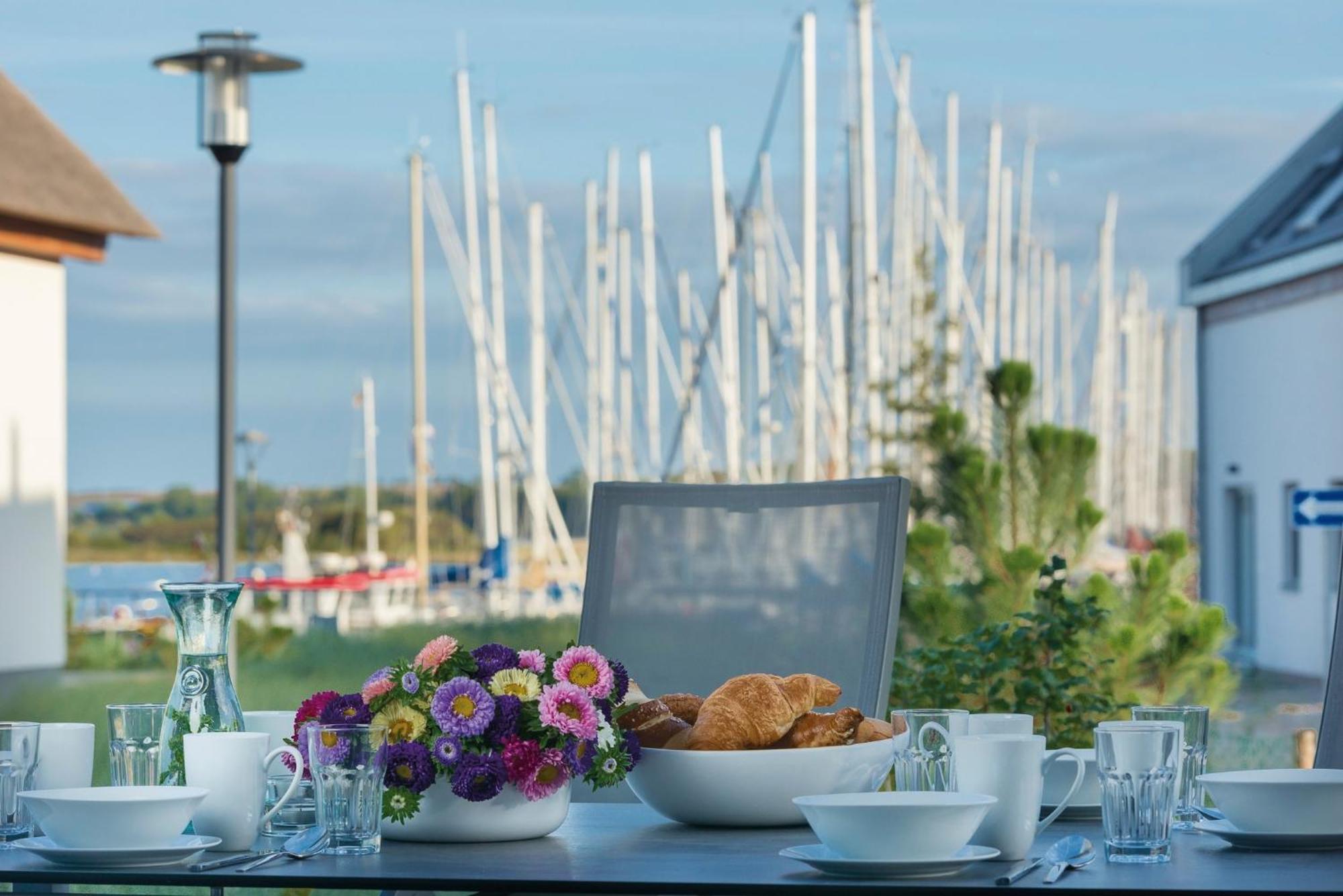 Ostsee - Reetdachhaus Nr 36 "Warder" Im Strand Resort Heiligenhafen Εξωτερικό φωτογραφία